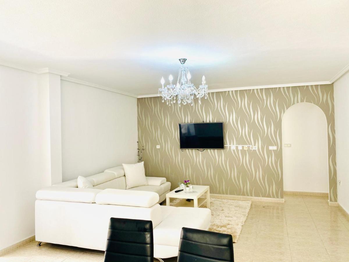 Villas Yanina Luxe Gran Alacant Puerto Marino Exterior photo